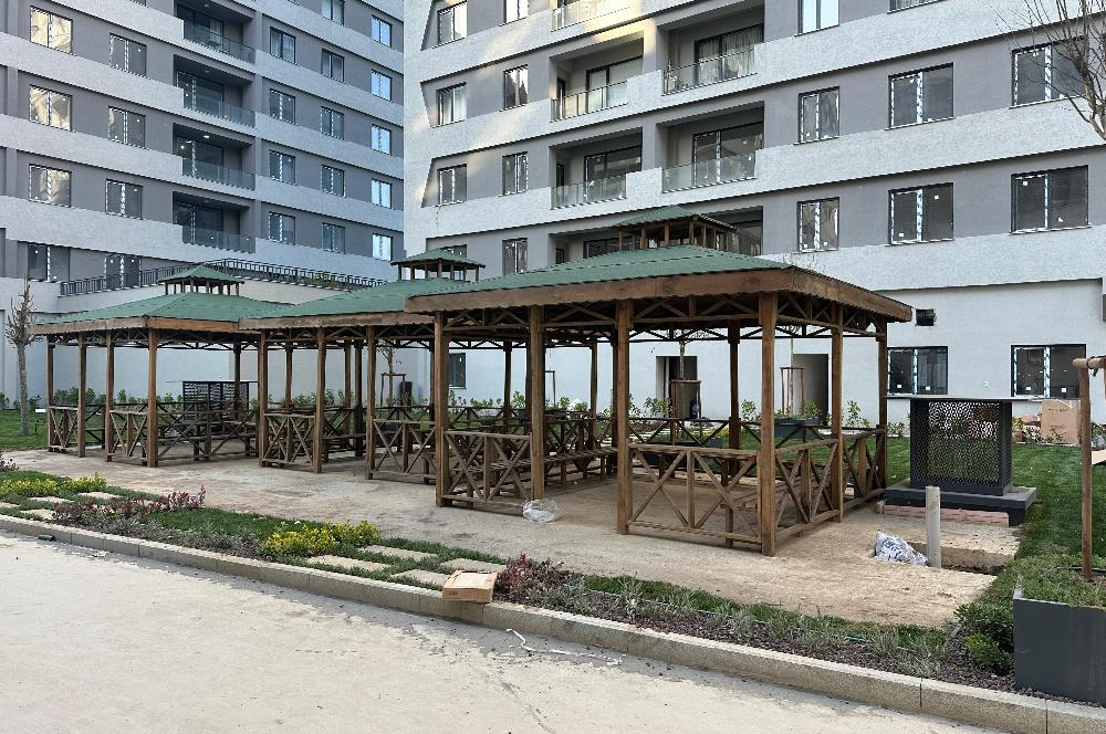Tuzla Anatolia Sitesi Bahçe Kullanımlı Kiralık Geniş 2+1