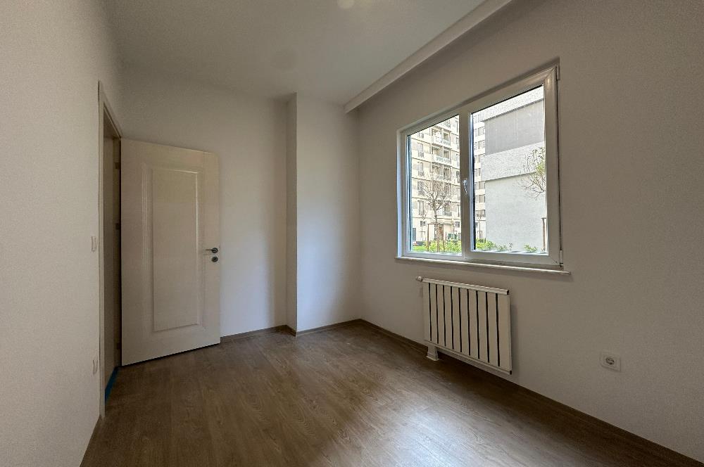 Tuzla Anatolia Sitesi Bahçe Kullanımlı Kiralık Geniş 2+1