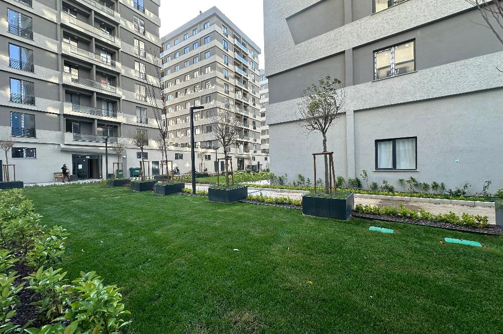 Tuzla Anatolia Sitesi Bahçe Kullanımlı Kiralık Geniş 2+1