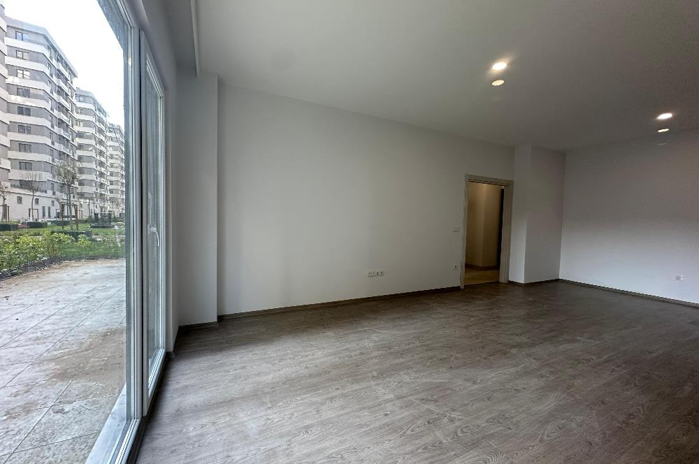 Tuzla Anatolia Sitesi Bahçe Kullanımlı Kiralık Geniş 2+1