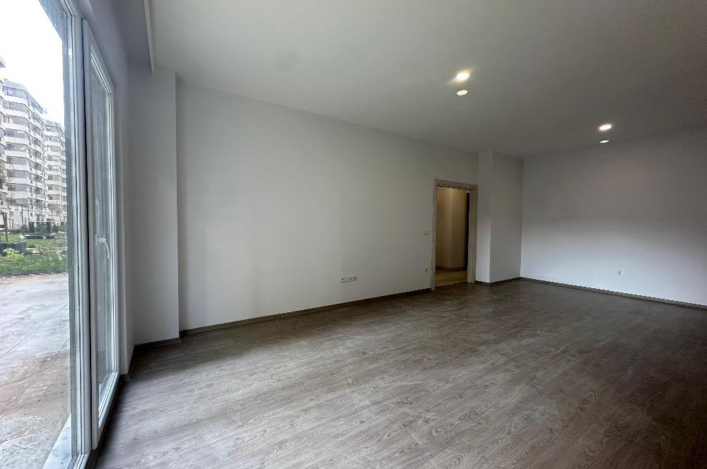 Tuzla Anatolia Sitesi Bahçe Kullanımlı Kiralık Geniş 2+1