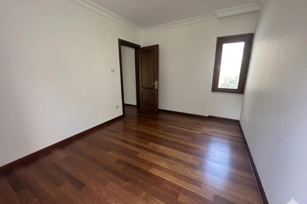SAHİLE YÜRÜME MESAFESİNDE GENİŞ KİRALIK 3+1