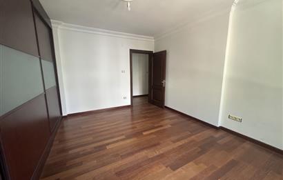 SAHİLE YÜRÜME MESAFESİNDE GENİŞ KİRALIK 3+1