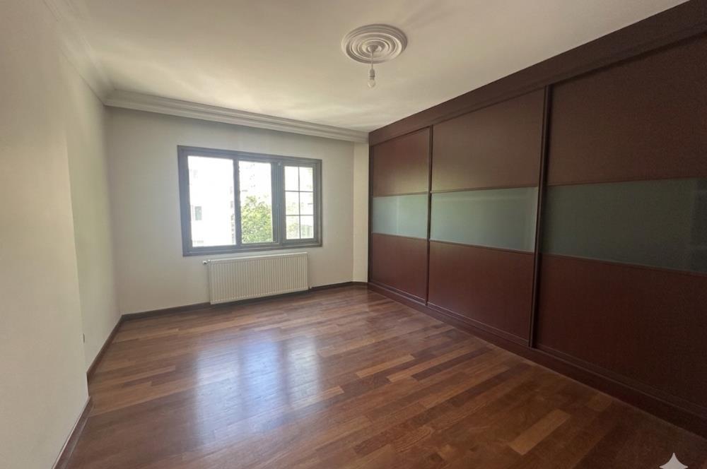SAHİLE YÜRÜME MESAFESİNDE GENİŞ KİRALIK 3+1