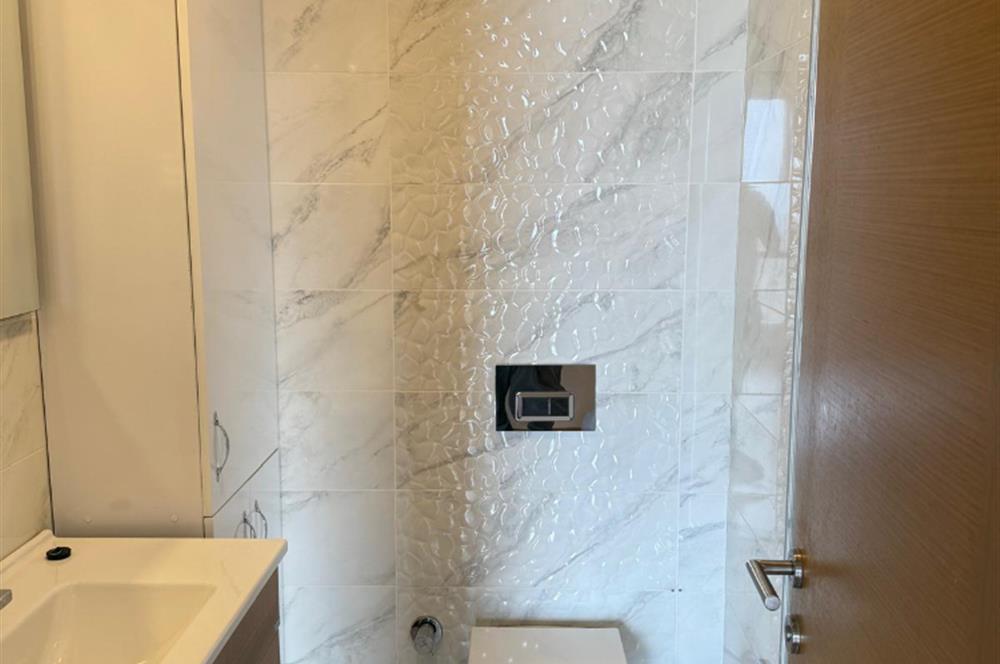 FİKİRTEPE İSTANBUL 216 2.ETAPTA KİRALIK 2+1 (EBEVEYN BANYO)