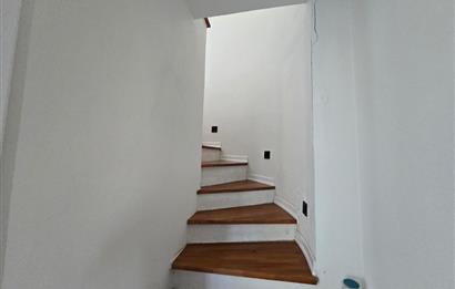 Gümüşlük Deniz ve Doğanın Keyfini Çıkaracağınız Muhteşem Manzaralı İkiz Villa
