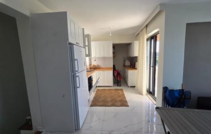 Gümüşlük Deniz ve Doğanın Keyfini Çıkaracağınız Muhteşem Manzaralı İkiz Villa