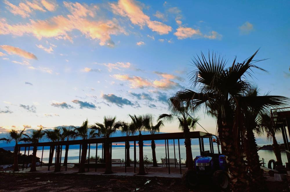 Bodrum, Adabükü, Boğaziçi'nde Denize 100m Satılık Villa Arsası