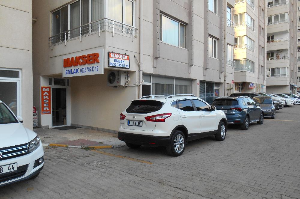 Koşuyolu Merkezde Kiralık 1+1 Modern Ticari İşyeri