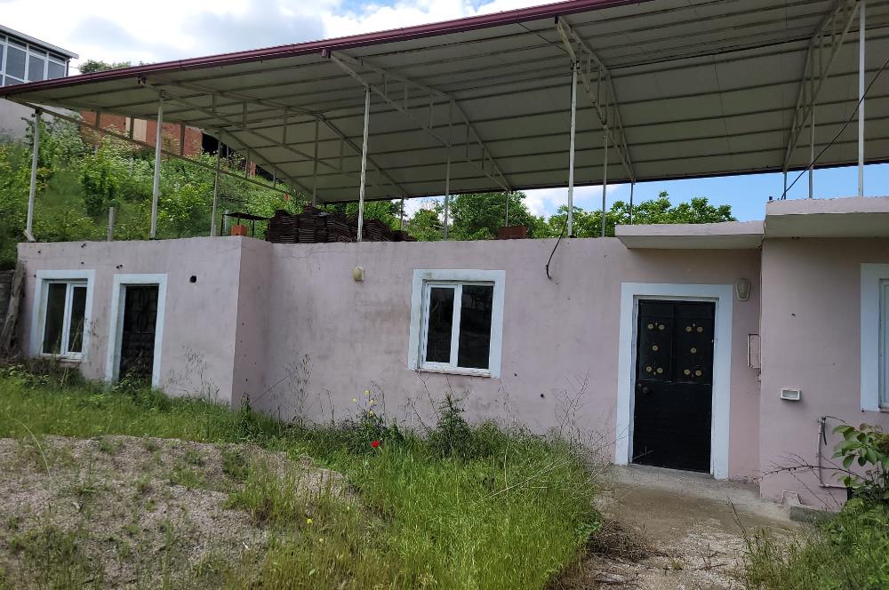 CENTURY 21 BAL'DAN ALTIEYLÜL BOZEN'DE SATILIK EV VE ARSASI