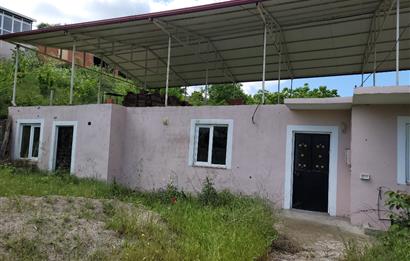 CENTURY 21 BAL'DAN ALTIEYLÜL BOZEN'DE SATILIK EV VE ARSASI