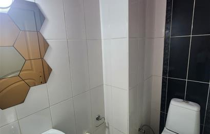 C21 BAL DAN TEKNİK LİSE CADDESİNDE TABELA DEĞERİ YÜKSEK KİRALIK DÜKKAN