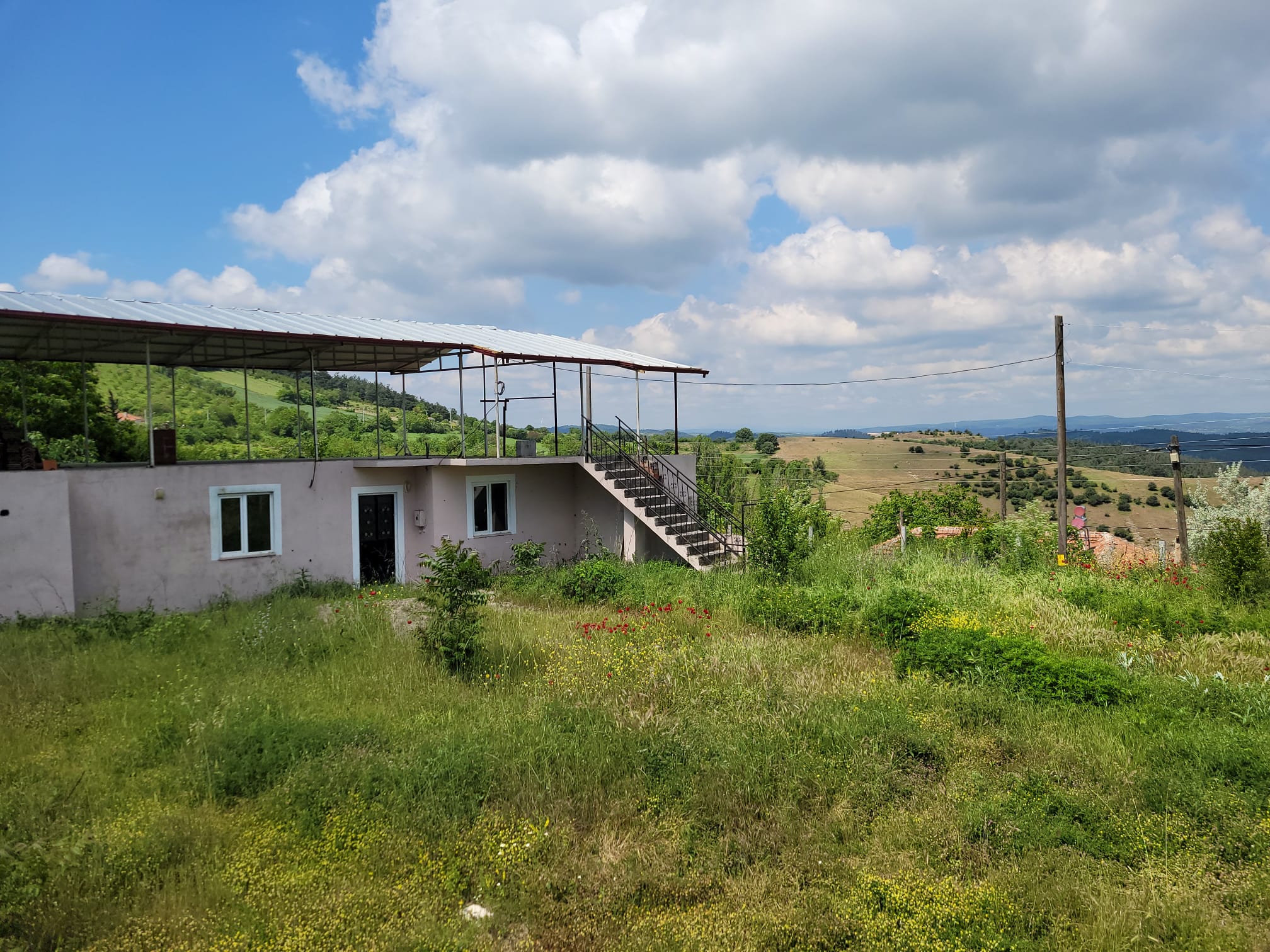 CENTURY 21 BAL'DAN ALTIEYLÜL BOZEN'DE SATILIK EV VE ARSASI