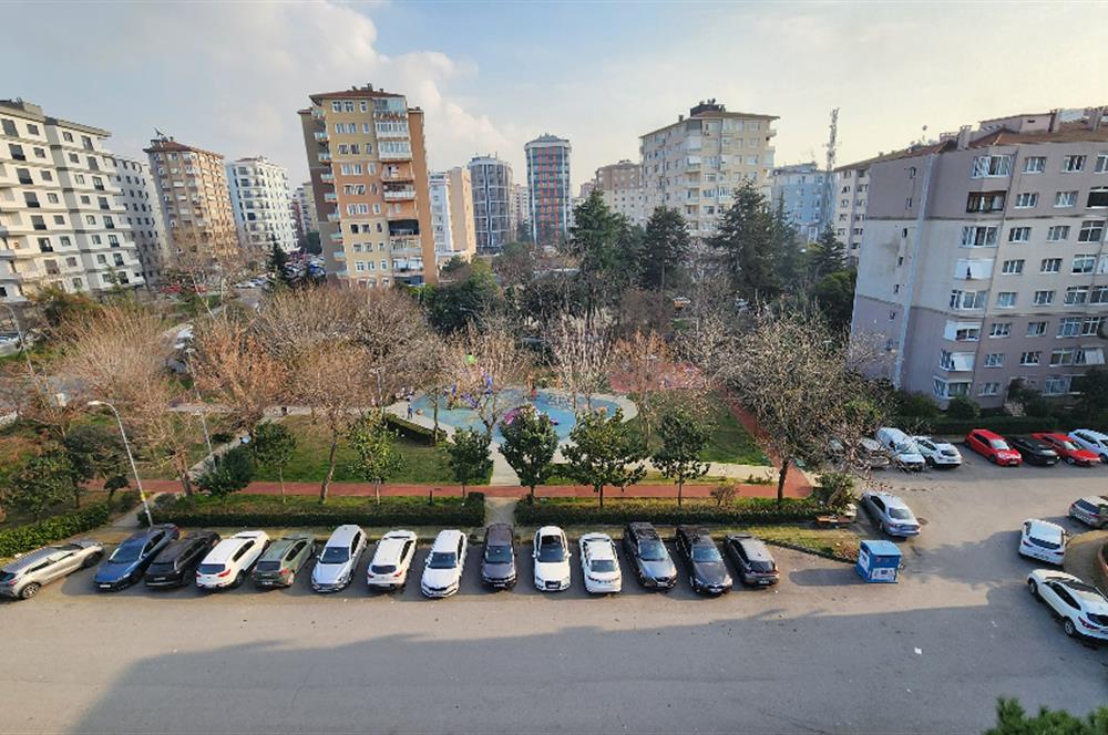 KOZYATAĞI BELEDİYE BLOKLARINDA KİRALIK 2+1