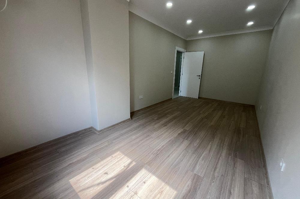 BOSTANCI'YA YÜRÜME MESAFESİNDE MARMARAYA YAKIN ULTRA LÜX 2+1