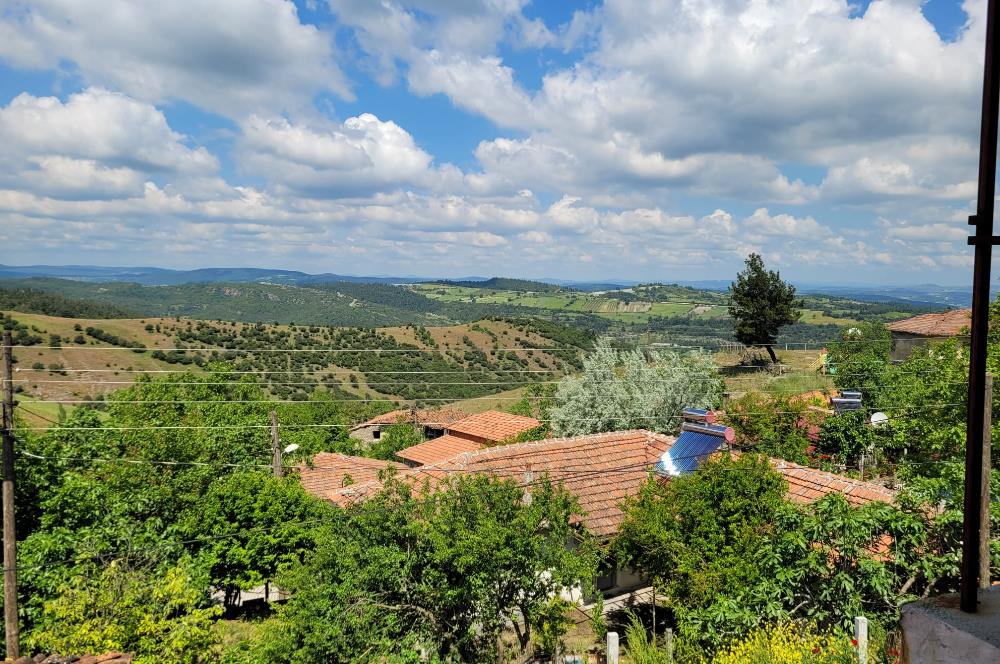 CENTURY 21 BAL'DAN ALTIEYLÜL BOZEN'DE SATILIK EV VE ARSASI