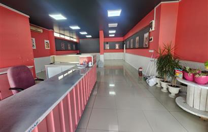 C21 BAL DAN TEKNİK LİSE CADDESİNDE TABELA DEĞERİ YÜKSEK KİRALIK DÜKKAN