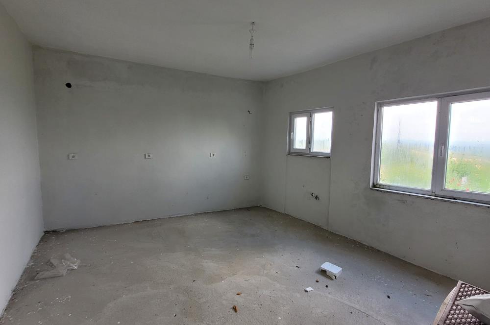 CENTURY 21 BAL'DAN ALTIEYLÜL BOZEN'DE SATILIK EV VE ARSASI