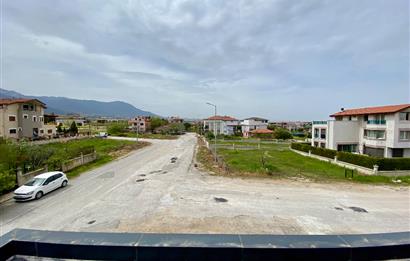 C 21 Loft’tan Koşu Yolu Altında Satılık Lüks Ofis
