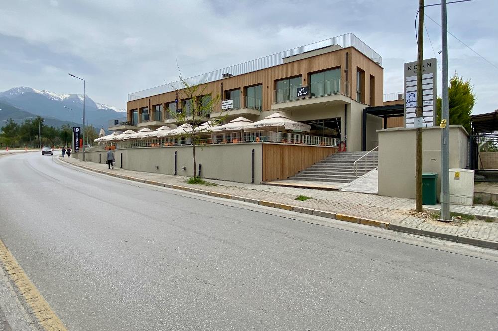 C 21 Loft’tan Koşu Yolu Altında Satılık Lüks Ofis
