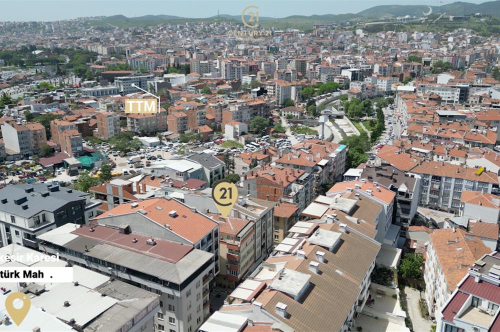 CENTURY21 BAL'DAN ESKİ BANDIRMA CD. ÜZERİNDE DAİRE