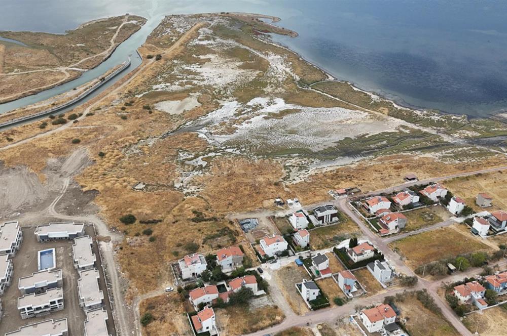 C21 Loca'dan Deniz Manzaralı Villa İmarlı Satılık Arsa