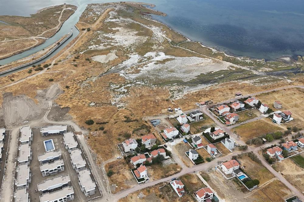C21 Loca'dan Deniz Manzaralı Villa İmarlı Satılık Arsa
