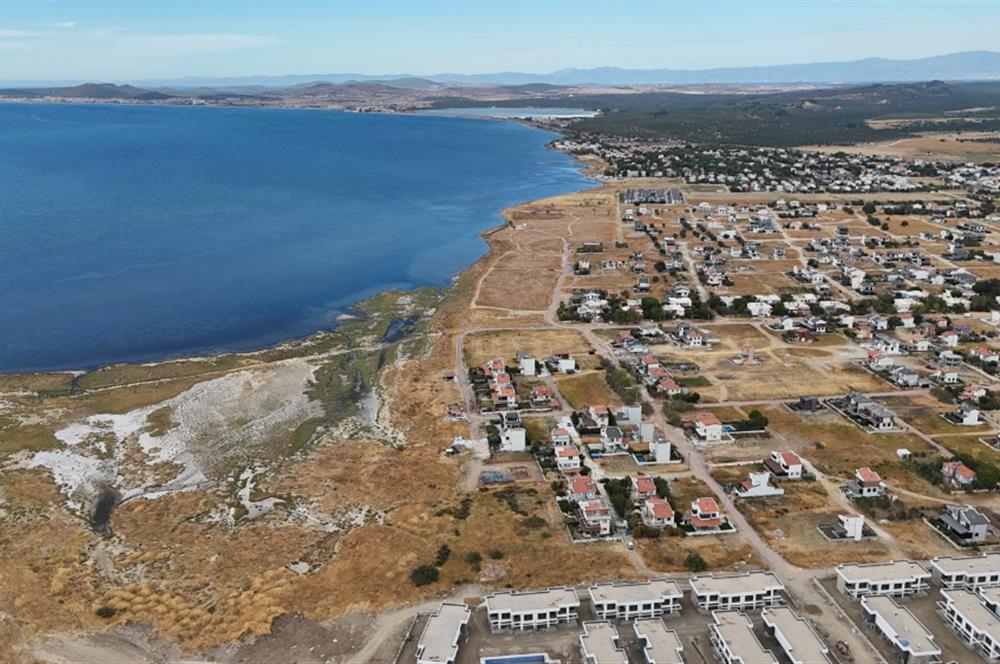 C21 Loca'dan Deniz Manzaralı Villa İmarlı Satılık Arsa