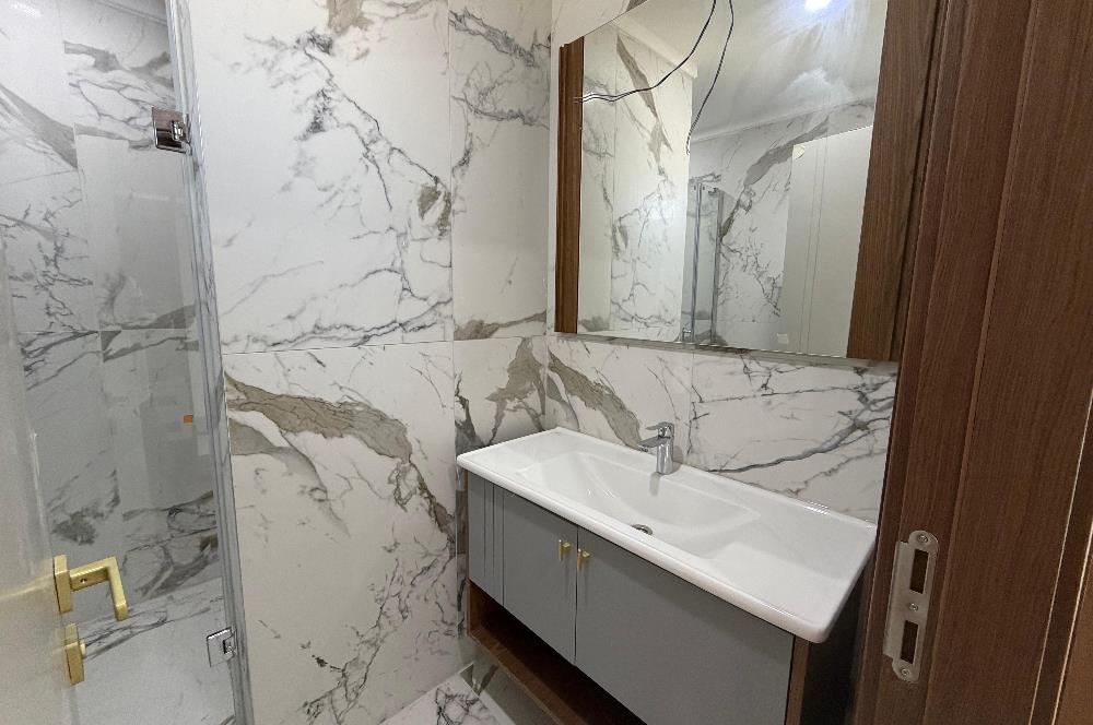Beylikdüzü Gürpınarda Deniz Manzaralı 6+2 Dubleks Daire