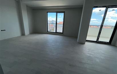 C21 BAL'DAN PLEVNE MAH.DE 3+1 SATILIK DUBLEKS DAİRE