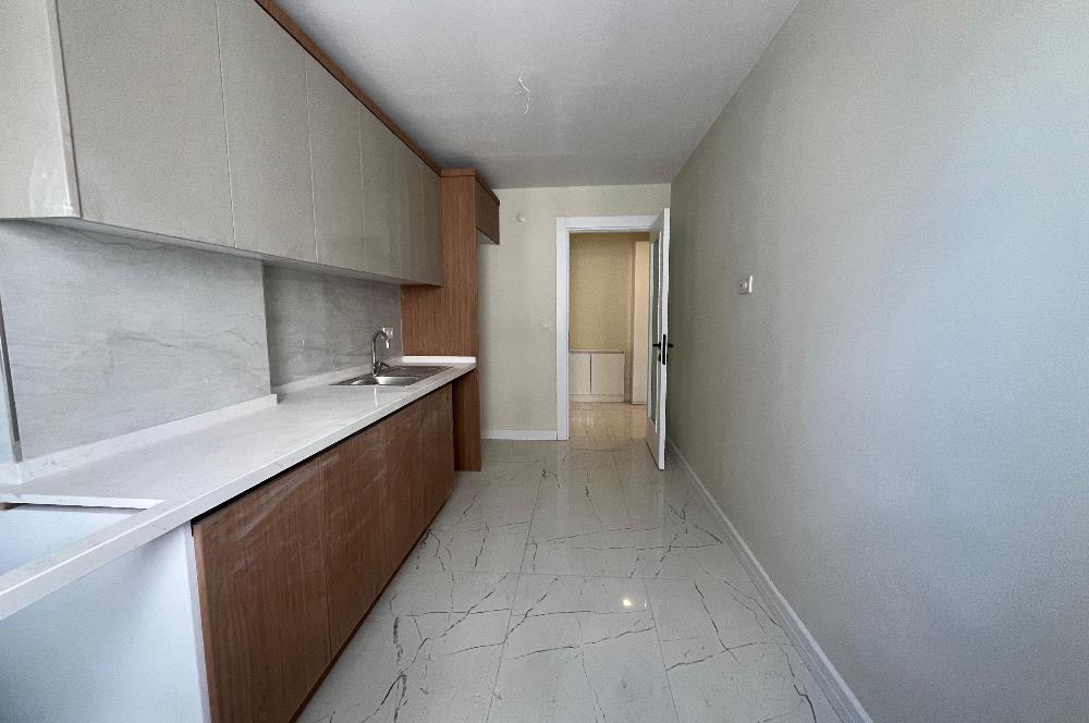 İDEALTEPE'NİN EN GÖZDE NOKTASINDA PRESTİJLİ BİNADA GENİŞ LÜX 3+1