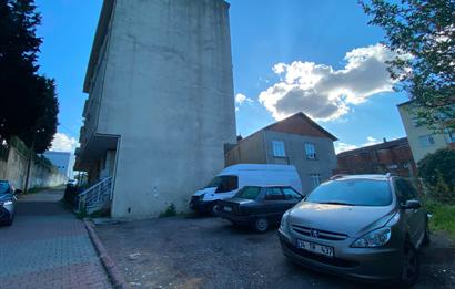 SANCAKTEPE ŞUHEDA CADDESİ M5 METROSUNA YAKIN İSKANLI GENİŞ 3+1 DAİRE