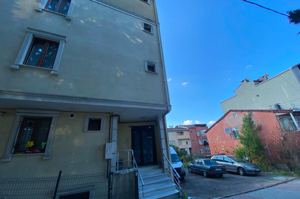 SANCAKTEPE ŞUHEDA CADDESİ M5 METROSUNA YAKIN İSKANLI GENİŞ 3+1 DAİRE