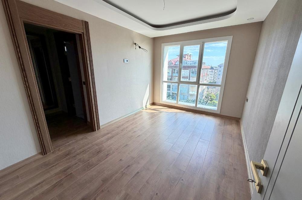 Beylikdüzü Gürpınarda Deniz Manzaralı 6+2 Dubleks Daire