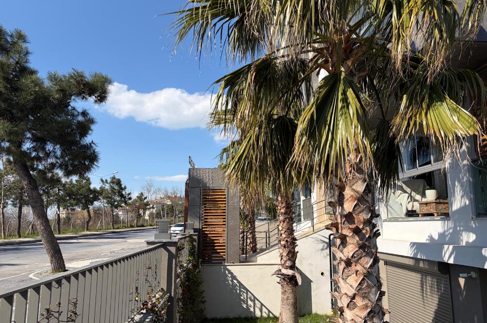 Beylikdüzü Gürpınarda Deniz Manzaralı 6+2 Dubleks Daire