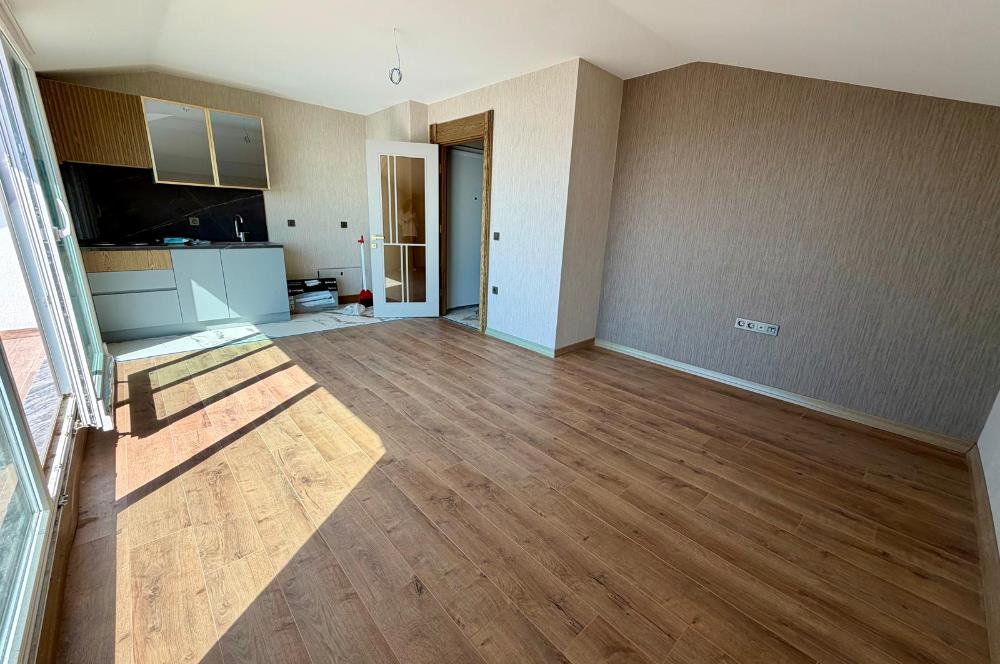Beylikdüzü Gürpınarda Deniz Manzaralı 6+2 Dubleks Daire