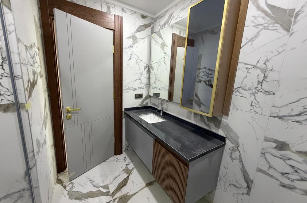 Beylikdüzü Gürpınarda Deniz Manzaralı 6+2 Dubleks Daire