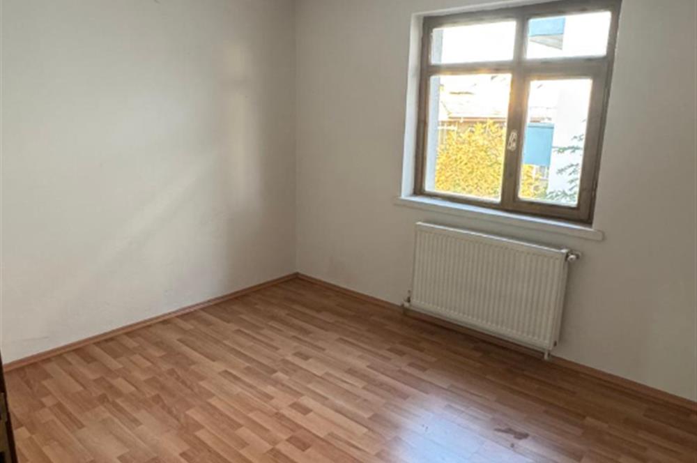 MERKEZİ KONUM B. MUTFAK 2+1 KİRALIK DAİRE