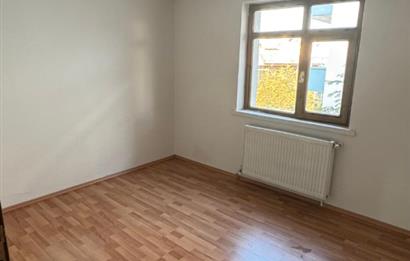 MERKEZİ KONUM B. MUTFAK 2+1 KİRALIK DAİRE