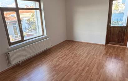 MERKEZİ KONUM B. MUTFAK 2+1 KİRALIK DAİRE