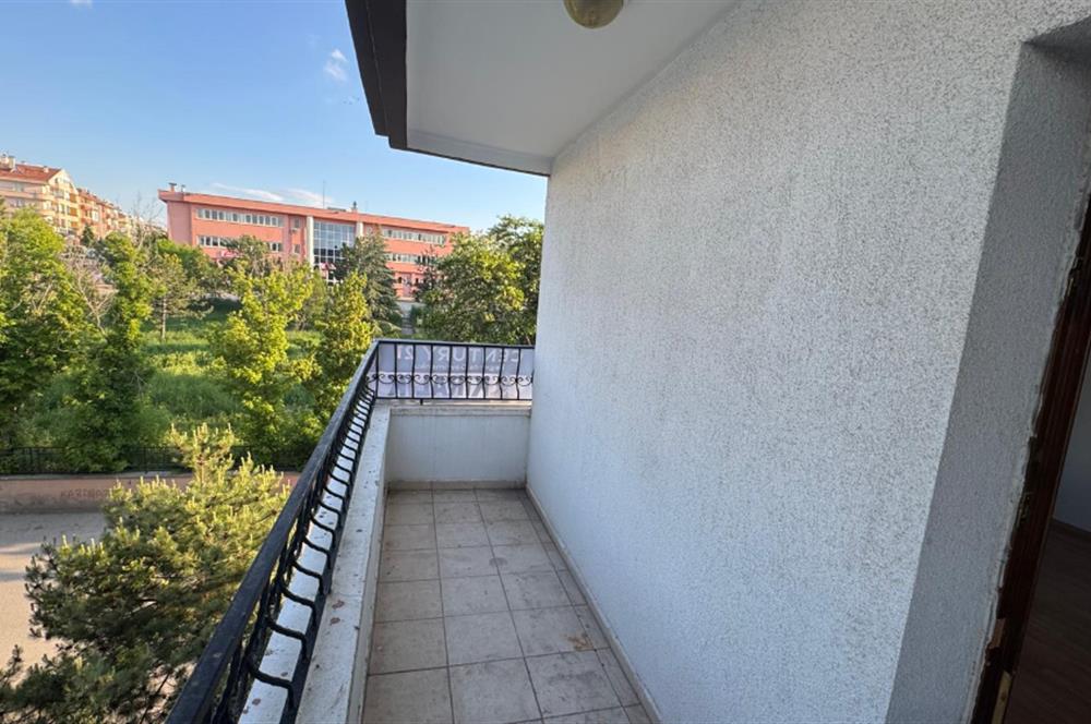 MERKEZİ KONUM B. MUTFAK 2+1 KİRALIK DAİRE