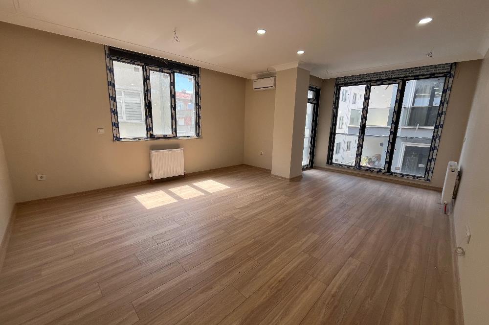 BOSTANCI'YA YÜRÜME MESAFESİNDE MARMARAYA YAKIN ULTRA LÜX 2+1
