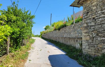 CENTURY 21 BAL'DAN ALTIEYLÜL BOZEN'DE SATILIK EV VE ARSASI