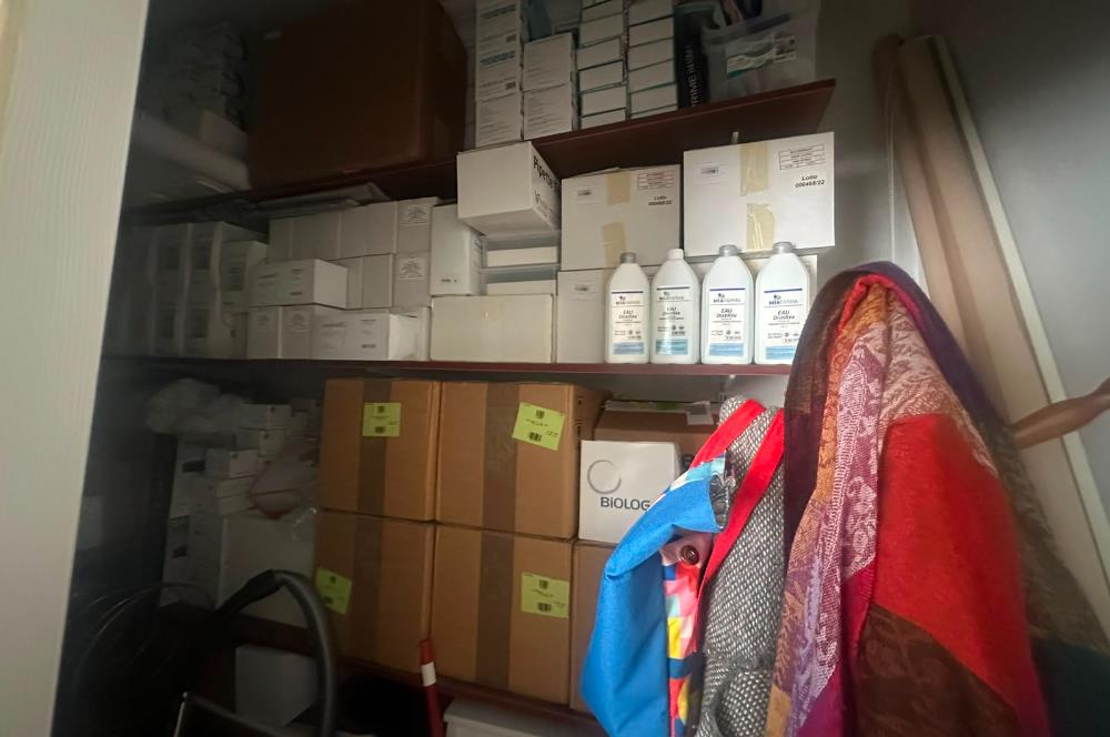 Zekeriyaköy Çarşıda Muhteşem Konumlu Dükkan