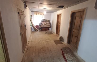 C.21LOCA'DAN SUSURLUK BABAKÖYDE MÜKEMMEL BAHÇELİ KÖY EVİ