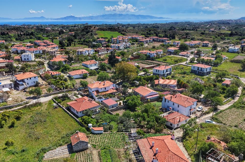 DATÇA KIZLAN | TEK KATLI HAVUZLU GENİŞ BAHÇELİ VİLLA+KONUK EVİ