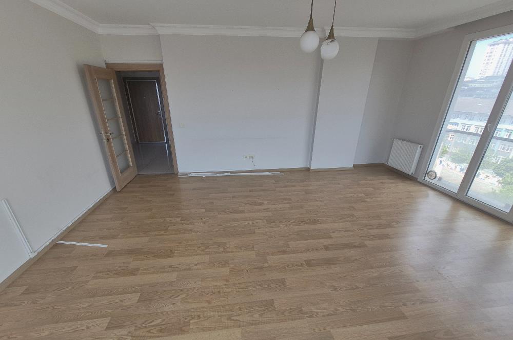 İnönü Mahallesinde Bakımlı Merkezi Konumda 2+1 Satılık Daire