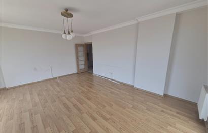 İnönü Mahallesinde Bakımlı Merkezi Konumda 2+1 Satılık Daire