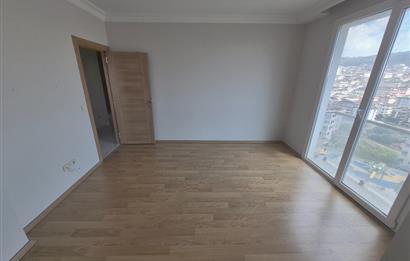 İnönü Mahallesinde Bakımlı Merkezi Konumda 2+1 Satılık Daire