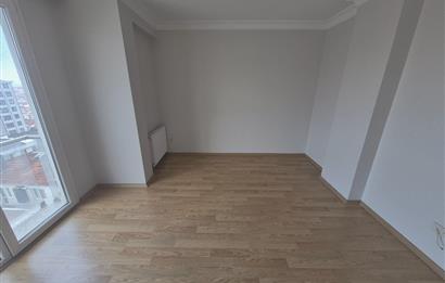 İnönü Mahallesinde Bakımlı Merkezi Konumda 2+1 Satılık Daire